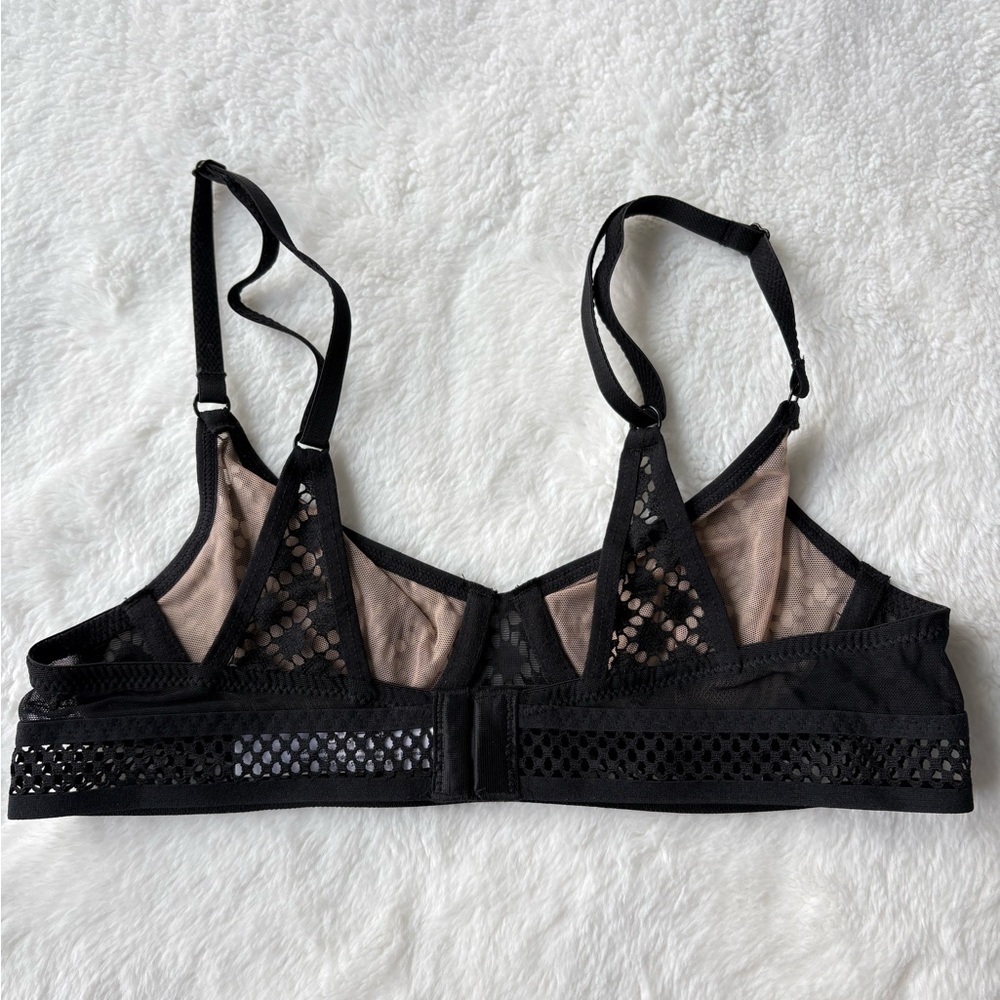 Adore Me Black Lace Underwire Bra with Nude Lining, NWOT - Picture 2 of 8